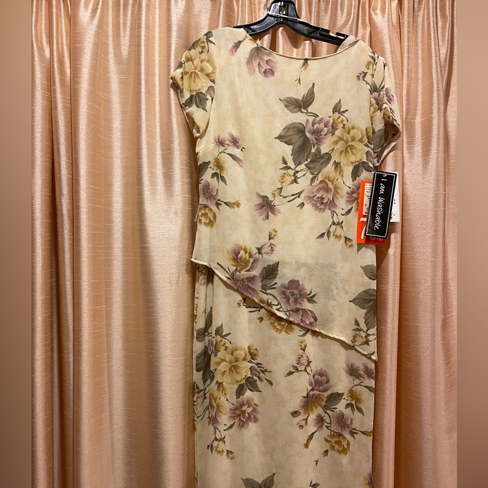 Sheri Martin dress size 6